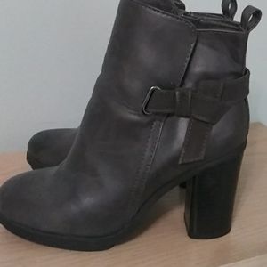 Gorgeous leather boots